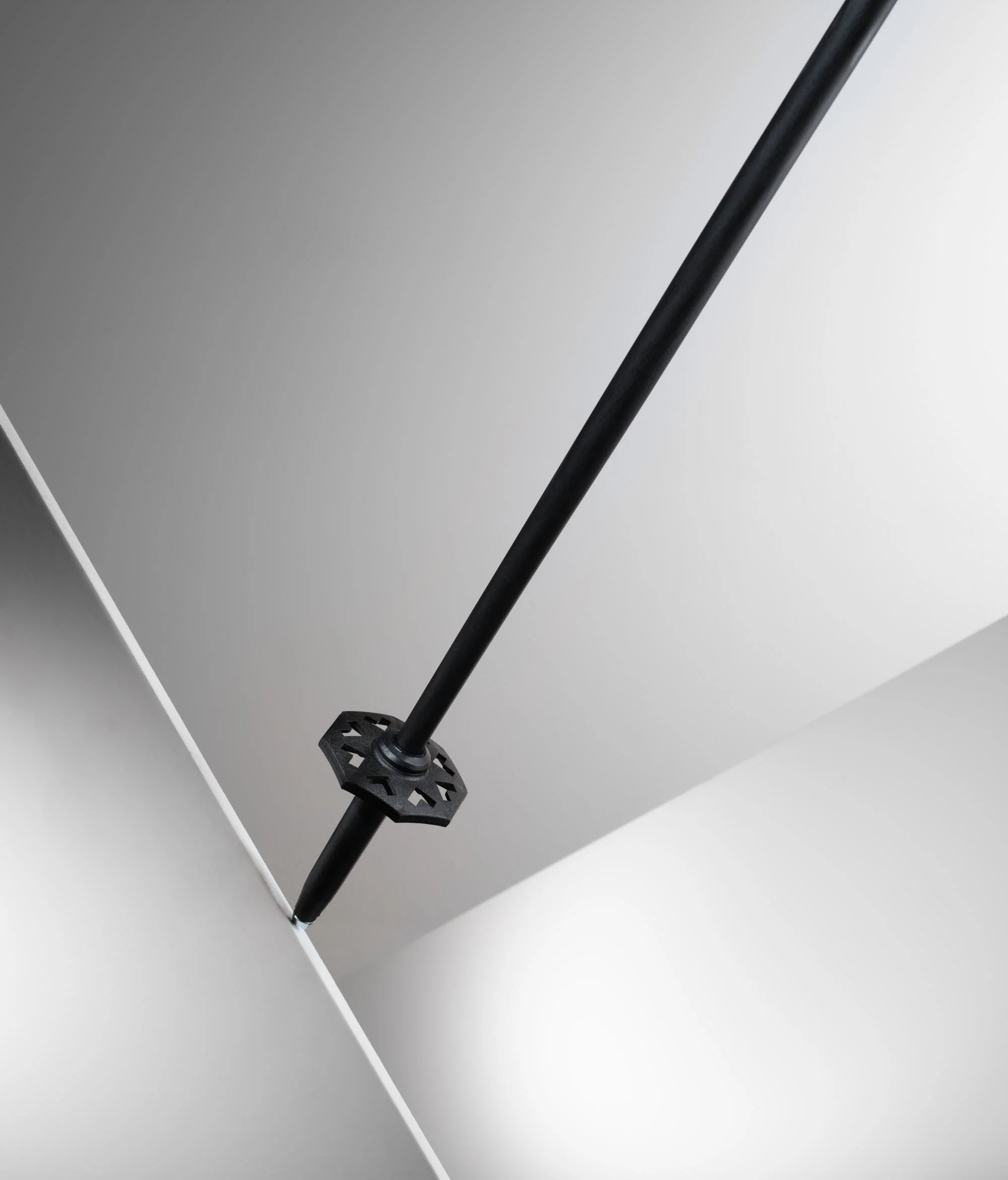 Stans Poles - Image 3